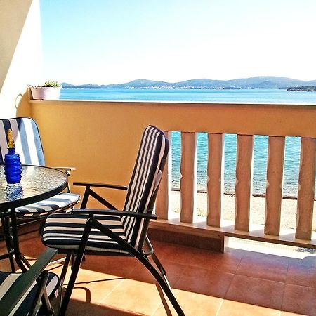 Beach Apartment Sveti Filip I Jakov - Turanj Exterior photo